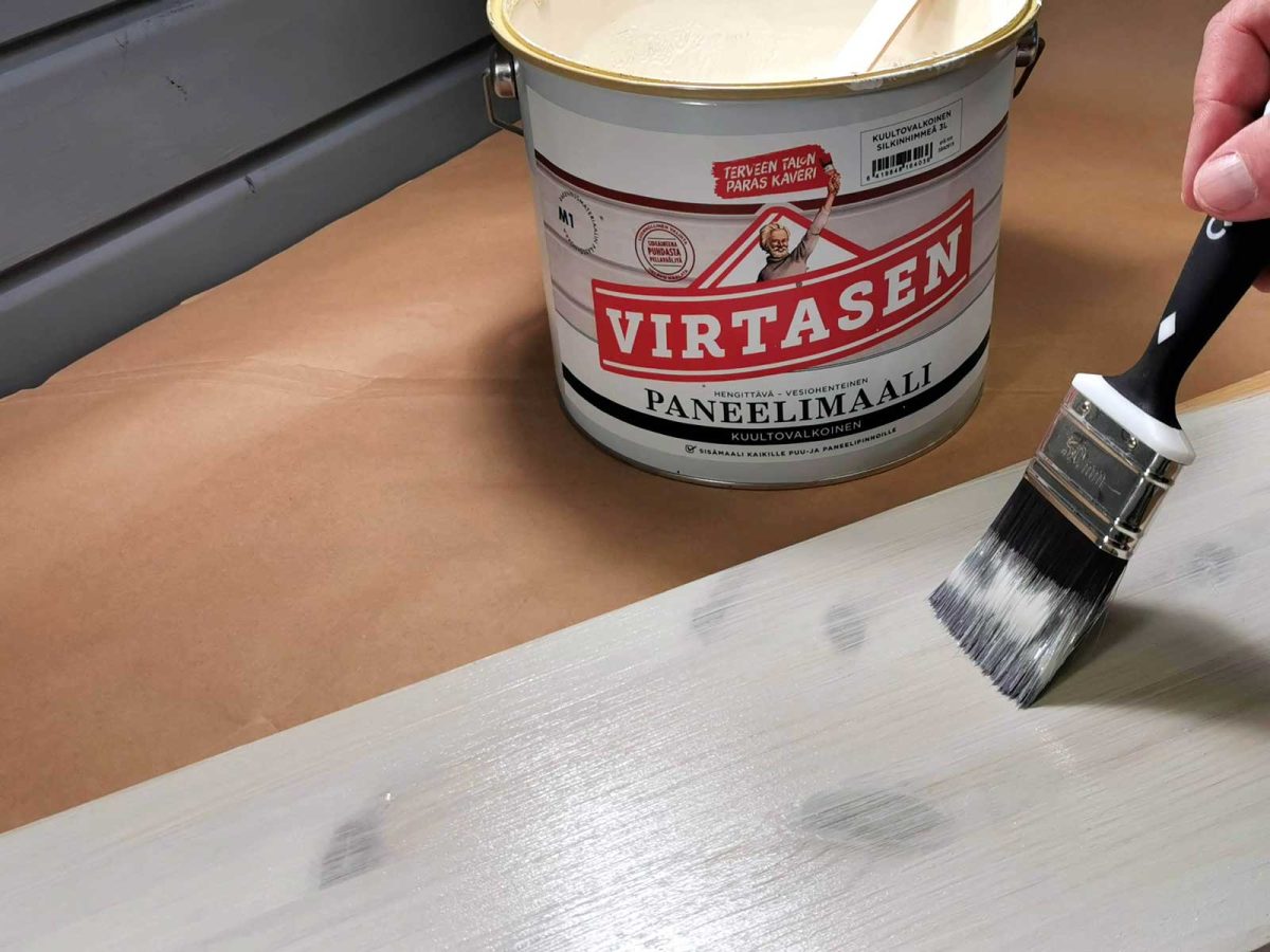 Målad med Virtasen Panelfärg Transparent Vit