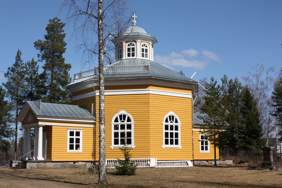 Orisbergin kartanon kirkko